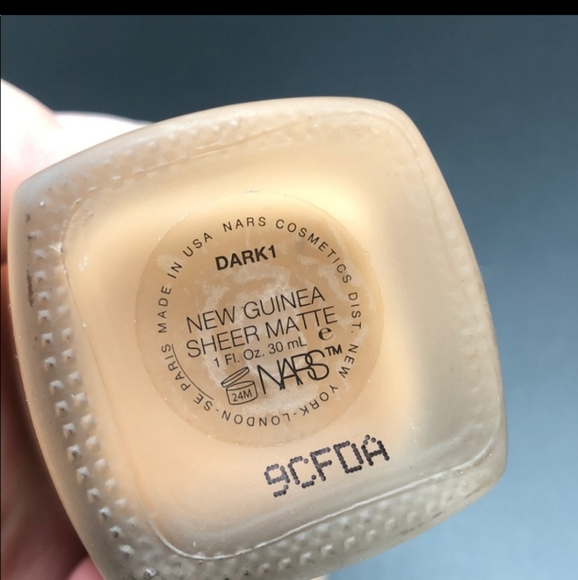 Nars sheer matte foundation Dark 1 - Picture 2 of 2